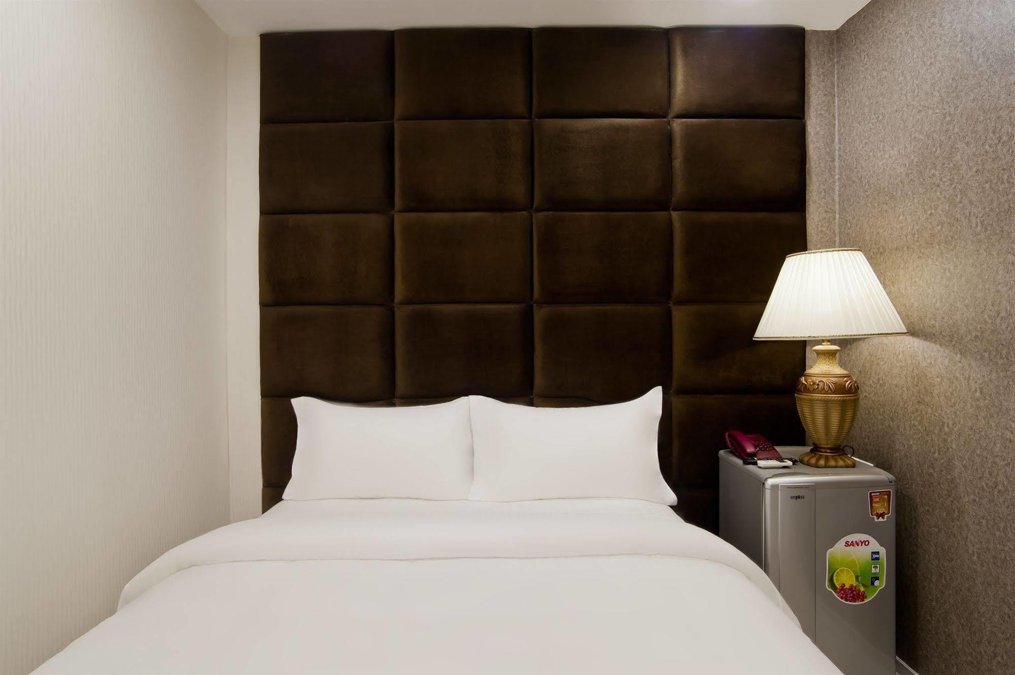 Hong Kong Kaiteki Hotel Bandar Ho Chi Minh Luaran gambar